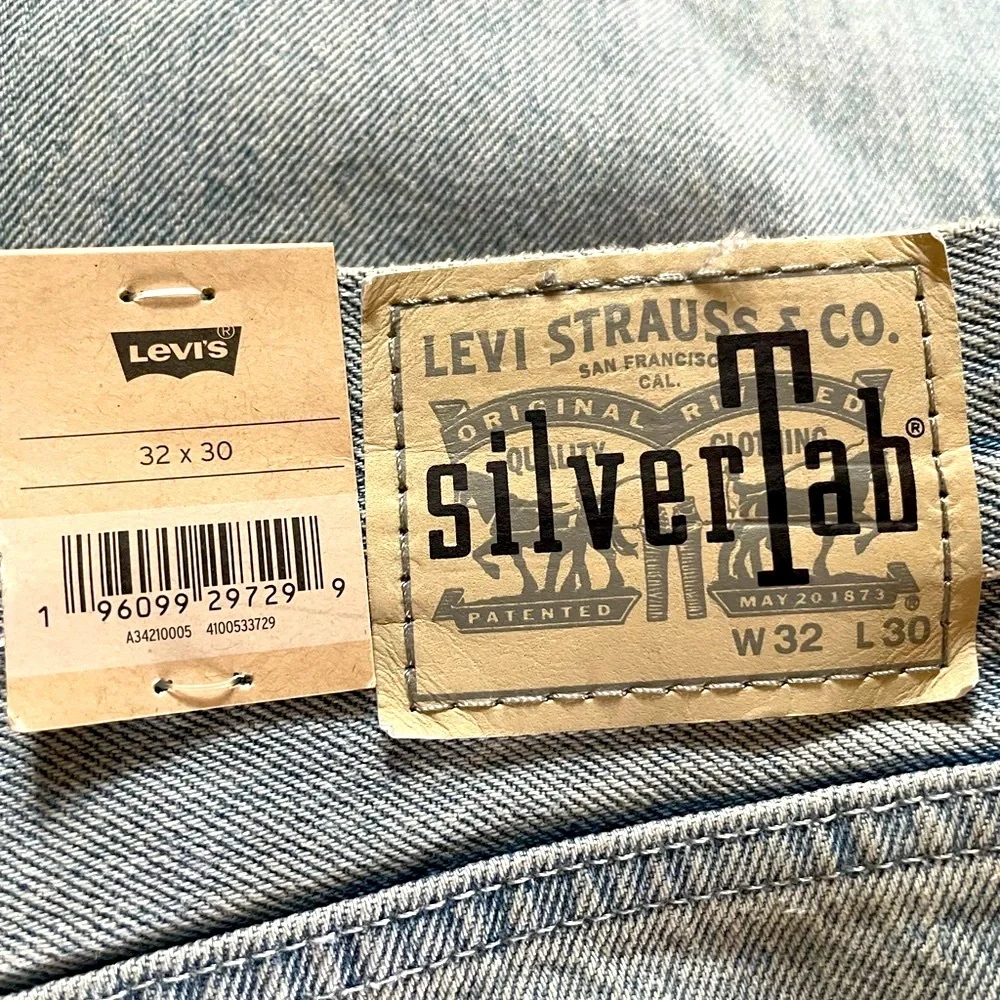 NEW Levi's SilverTab Loose Fit Jeans 100% Cotton W32 X L30 NEW